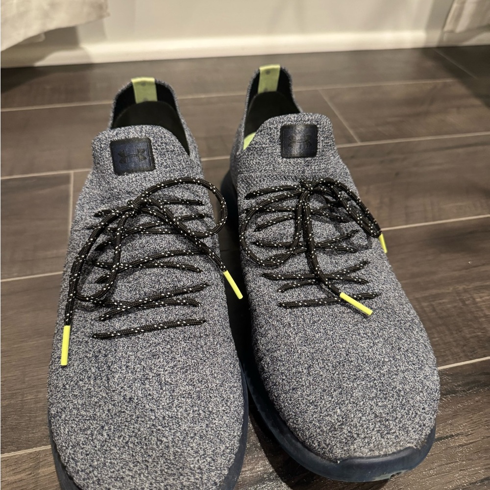Under Armour Blue Athletic Shoes with Knit Mesh Upper - Picture 3 of 6